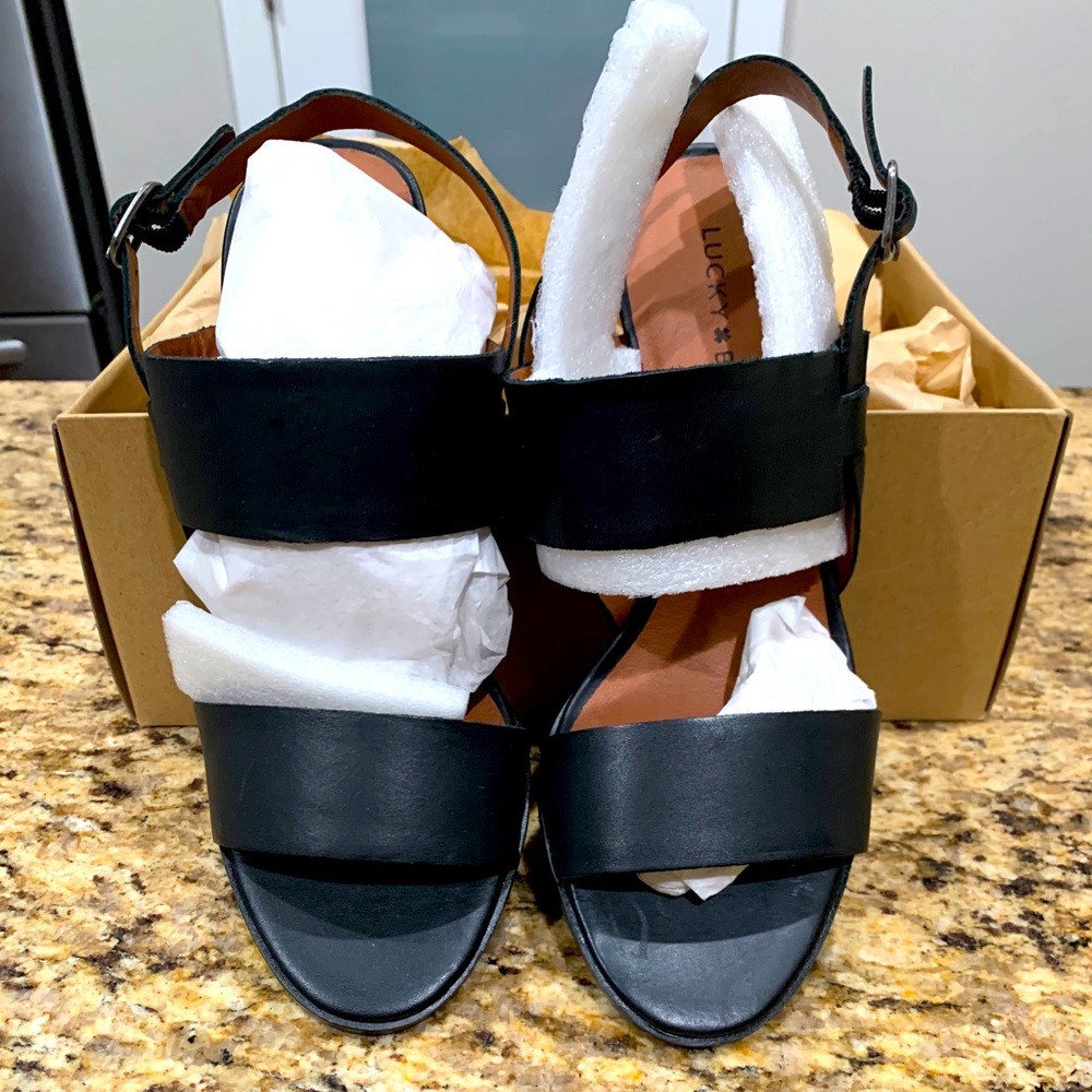 Lucky Brand Veneesha Sandal 8M